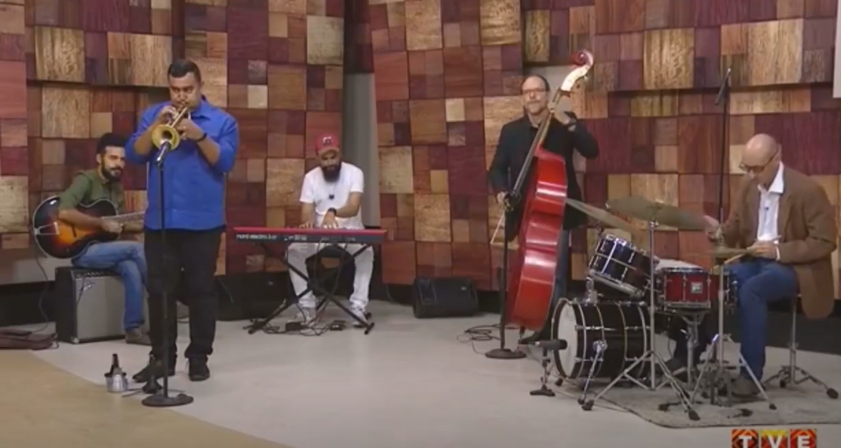 Banda Base JNA na TVE