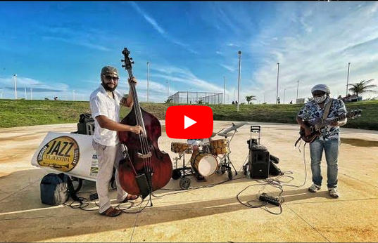 Nano Trio Jazz Band